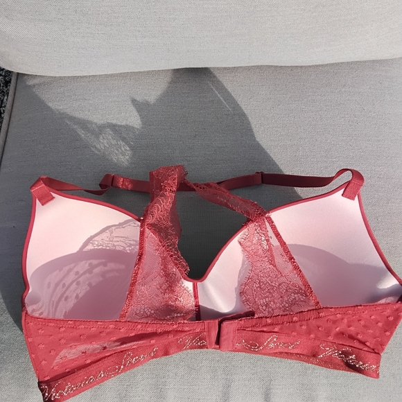 Victoria's Secret Red Push-Up Racerback Bra - Picture 4 of 4